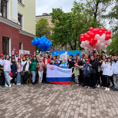 Ставропольские профсоюзы провели акцию в честь Первомая