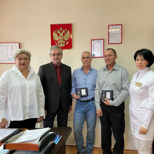 Профсоюз наградил медалями сотрудников Ставропольской краевой станции переливания крови