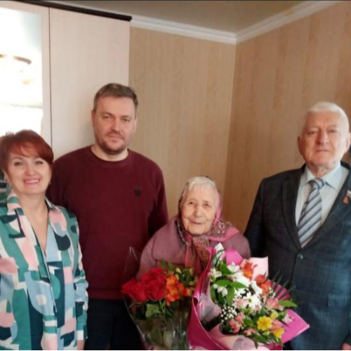 Прожить 103 года дано не каждому!