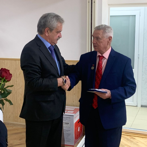 Профсоюз поздравил Краевой специализированный лечебно-физкультурный диспансер с юбилеем